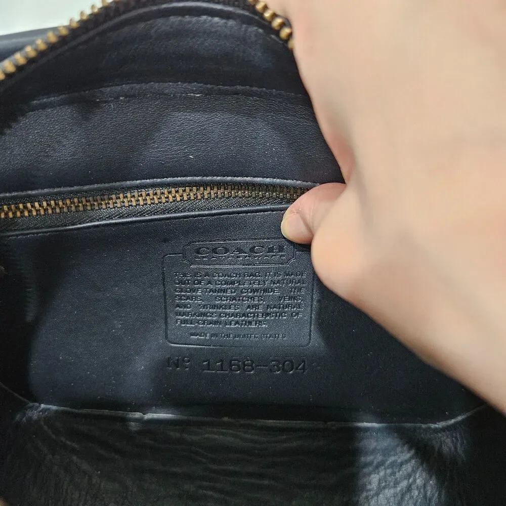 Vintage Coach Camera Bag 1986 Navy Blue Leather Strap Travel Vacation Holidays